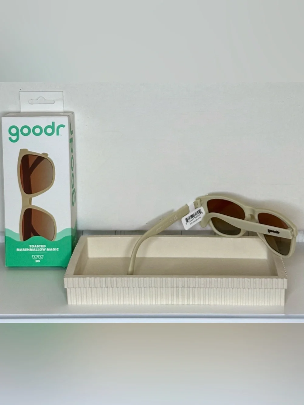 goodr Toasted Marshmallow Magic OG Polarized Sunglasses Beige Orange Gradient
